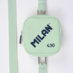 MONEDERO PEQUEÑO MILAN 430 SINCE 1918 VERDE 62104SNCGR
