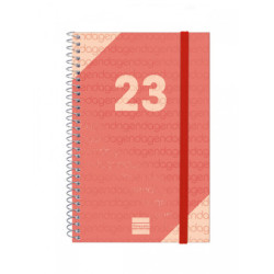 AGENDA ANUAL YEAR E5 SVH 2023 ROJO+ E5 - 117*181 741443023 FINOCAM23