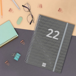 AGENDA ESPIRAL ANUAL YEAR E10 SV 2022 NEGRO+ FINOCAM22 741456022