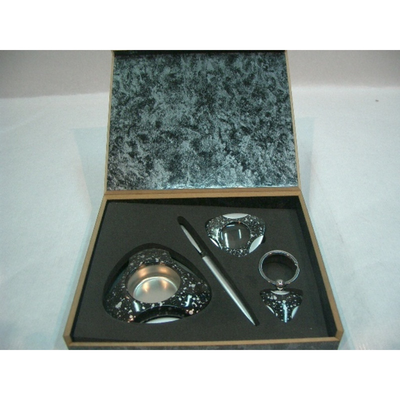 JUEGO WG BOLI LLAVERO CENICERO LUPA 4420 ^