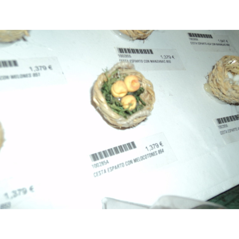 CESTA ESPARTO CON MELOCOTONES 854 ^