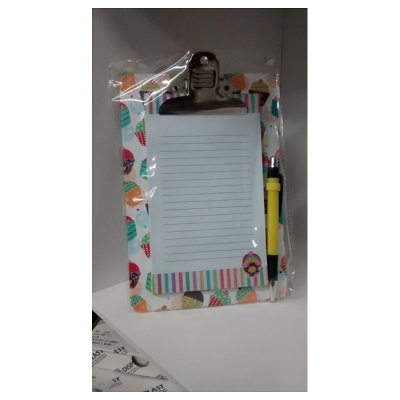 CARPETA PAMPY PINZA 4º C/BLOC NOTAS Y BOLIGRAFO POESSA 322362