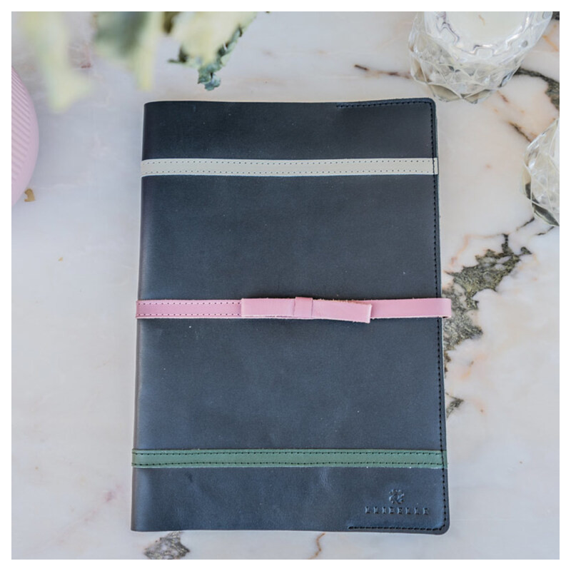 LIBRETA LLIBELLE A-5 MODELO VENECIA COLOR NEGRO AILSHM0700 - 0004 UNIDAD