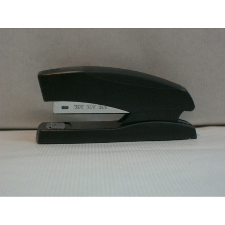 GRAPADORA PETRUS GOLF 435 PLASTICO NEGRA ESSELTE