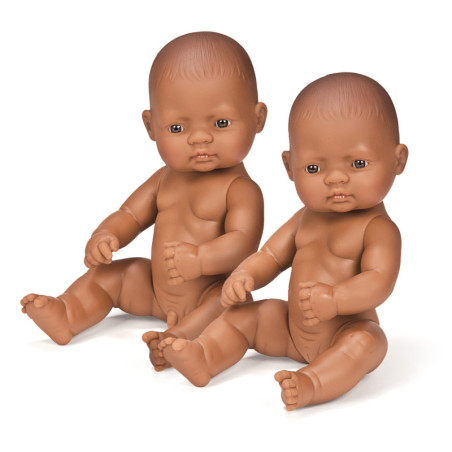MUÑECO NIÑO LATINOAMERICANO 32 CM MINILAND 31037