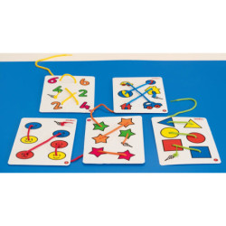 TRIS TRAS JUEGO HILADO 5 TARJETAS+5 CORDONES HENBEA 814