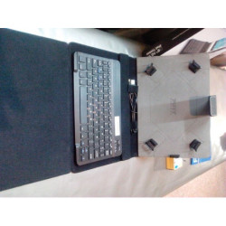 FUNDA TABLET DETROIT IV 7-10" C/TECLADO BT 0700001