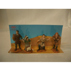 PASTORES PLASTICO 8CM OLIVER  08045 C/4U ^