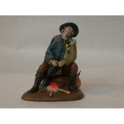 PASTOR LIENZADO SENTADO FUMANDO 17CM 707 ^