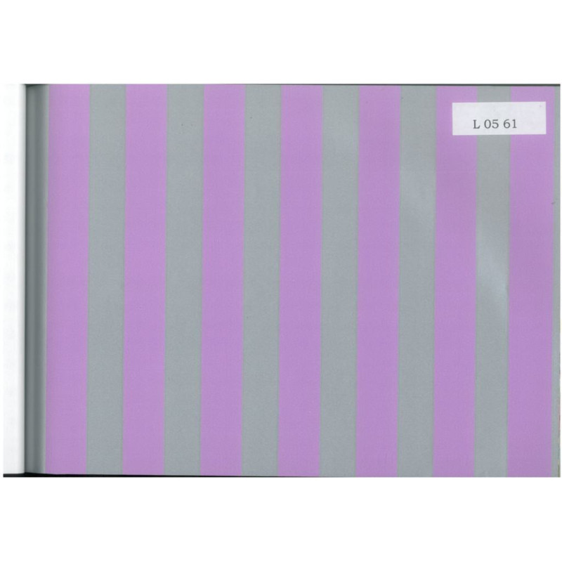 PAPEL REGALO ROLLO 62 HVS ESTUCADO BARRAS PLATA LILA L0561