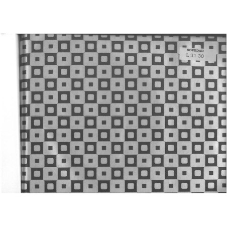 PAPEL REGALO ROLLO 62 HVS ESTUCADO CUADROS NEGRO/PLATA L3130