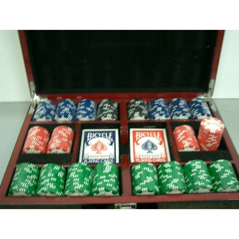 JUEGO FOURNIER POKER MASTERS 2 BARAJAS Y FICHAS