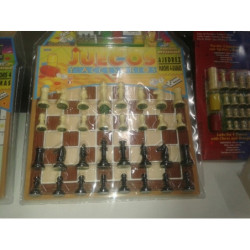 TABLERO PARCHIS 4, DAMAS, AJEDREZ C/FICHAS 169