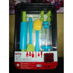 JUEGO COCINA FIRST BAKING SET GUSTO KIDZ 6 PIEZAS + RECETA 930303