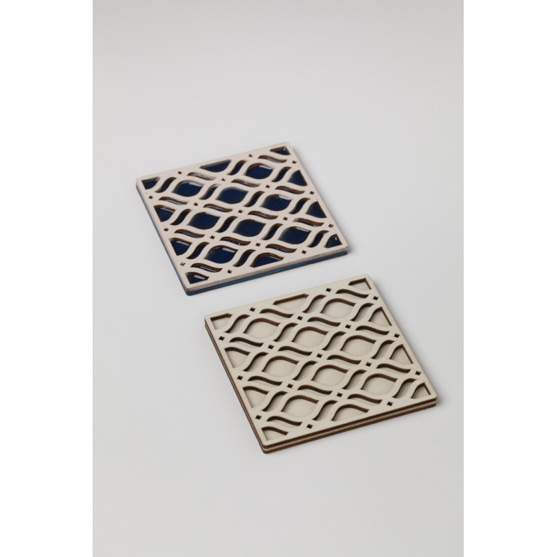 POSAVASOS CHAPA MADERA CUADRADO CELOSÍA 96X96MM LA PAJARITA 080010 UNIDAD