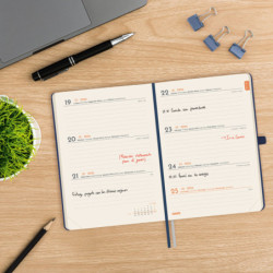 AGENDA TEXTURA M4 SVH 2026 AZUL+ FINOCAM26 881741026 124 X 16 X 174 MM