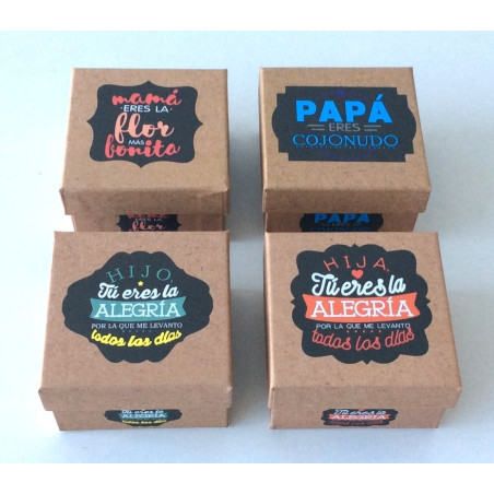 CAJA REGALO FRASE FAMILIA KRAF  75146 -42067PAQ. 12U ARGU